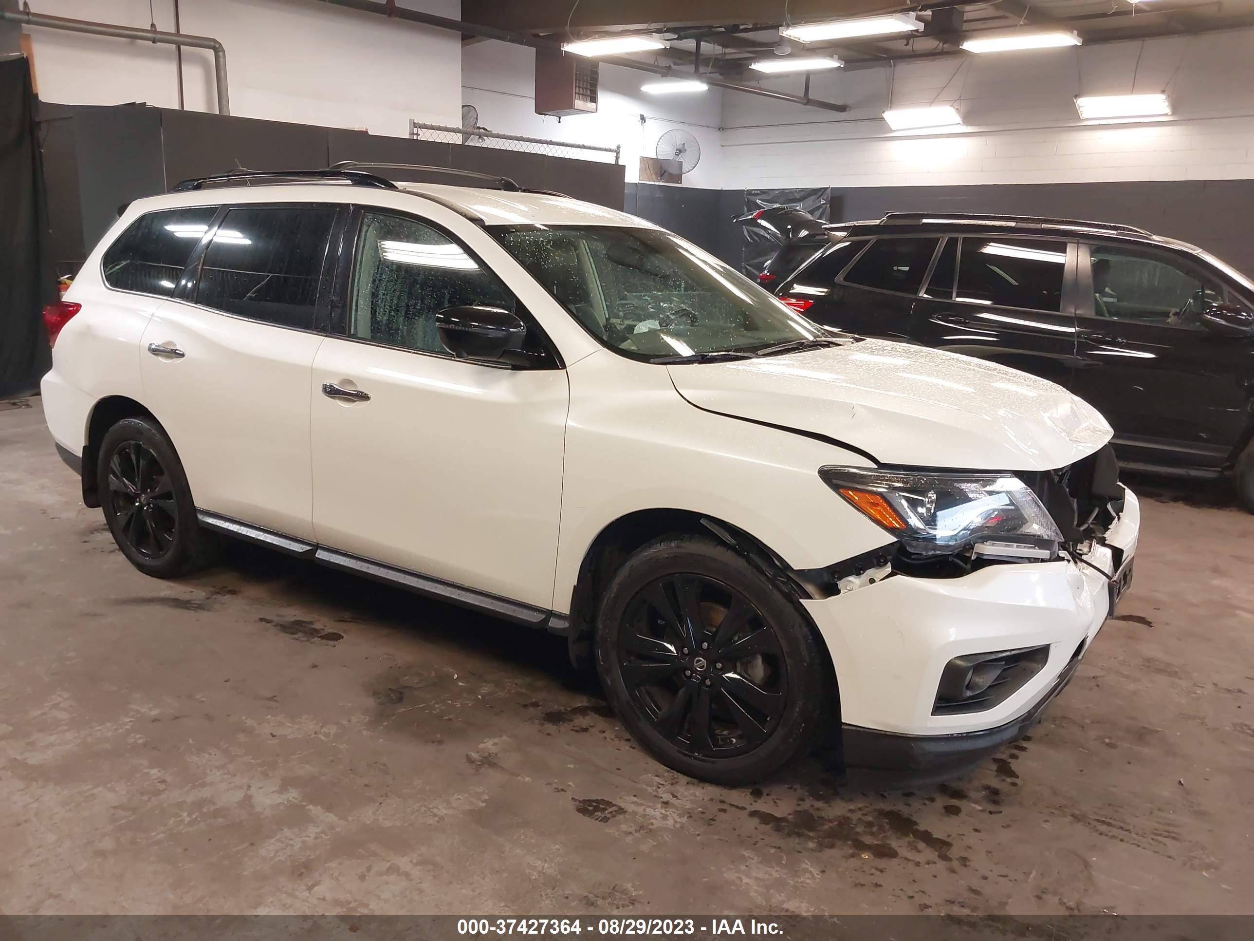 NISSAN PATHFINDER 2018 5n1dr2mm9jc667029