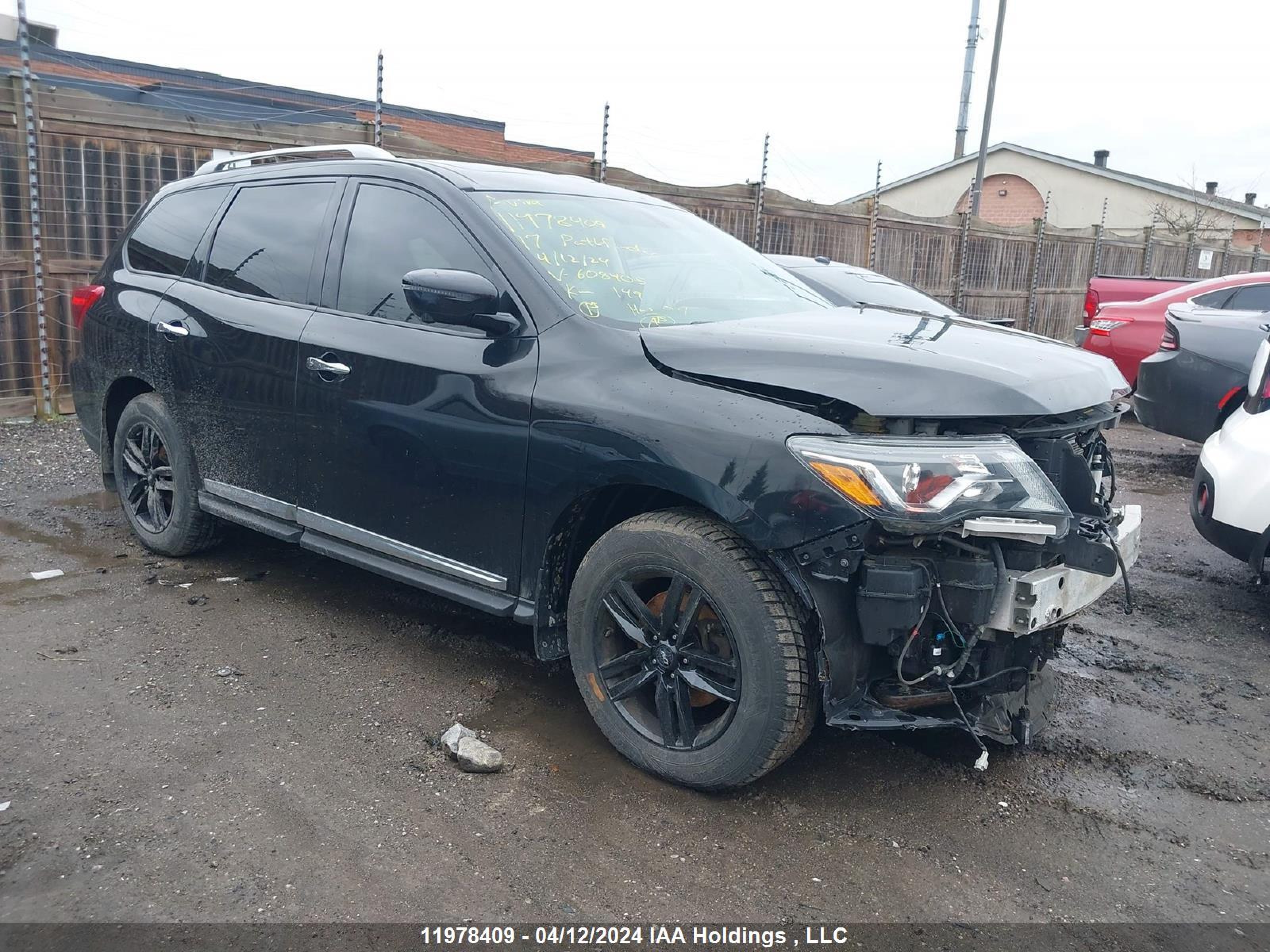 NISSAN PATHFINDER 2017 5n1dr2mmxhc608405