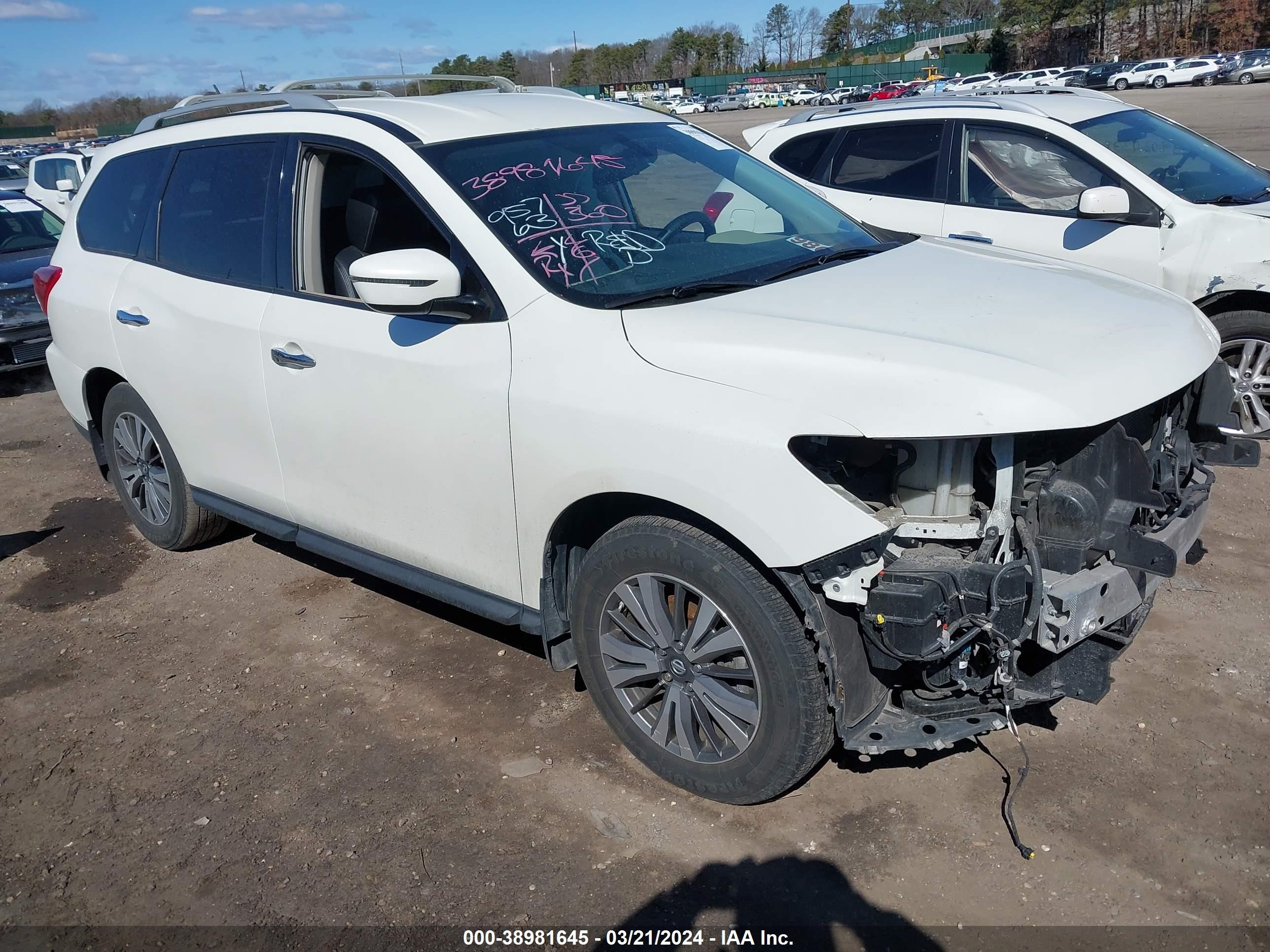 NISSAN PATHFINDER 2017 5n1dr2mmxhc633031