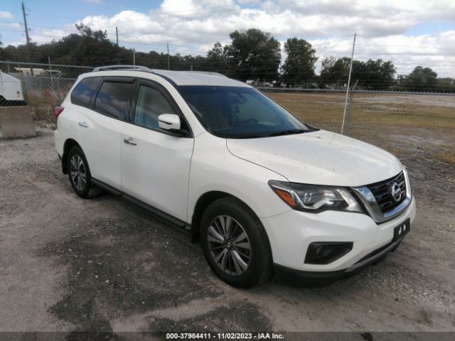 NISSAN PATHFINDER 2017 5n1dr2mmxhc675571