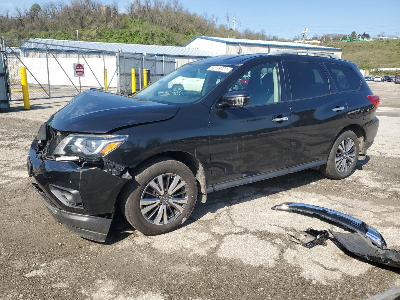 NISSAN PATHFINDER 2018 5n1dr2mmxjc658078