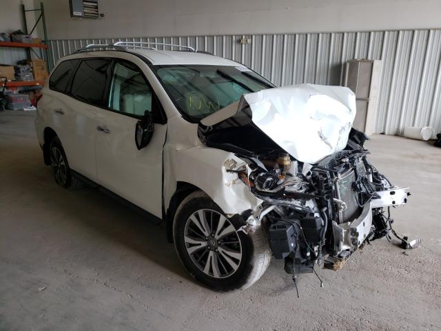 NISSAN PATHFINDER 2017 5n1dr2mn0hc638442