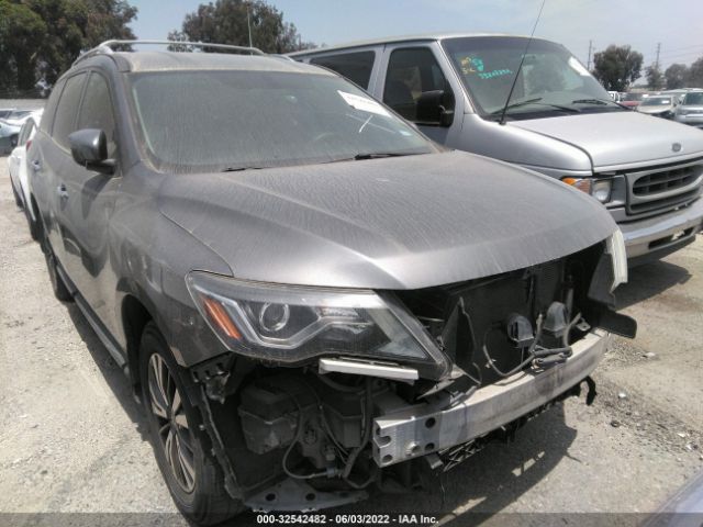 NISSAN PATHFINDER 2017 5n1dr2mn0hc642572