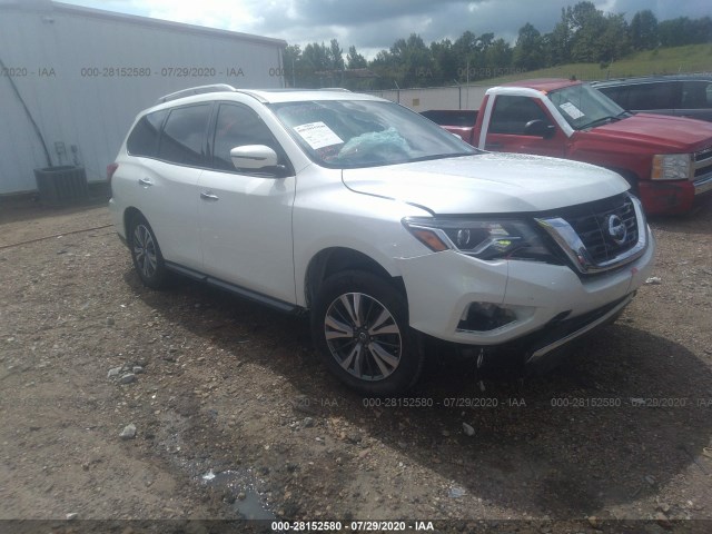 NISSAN PATHFINDER 2017 5n1dr2mn0hc648467