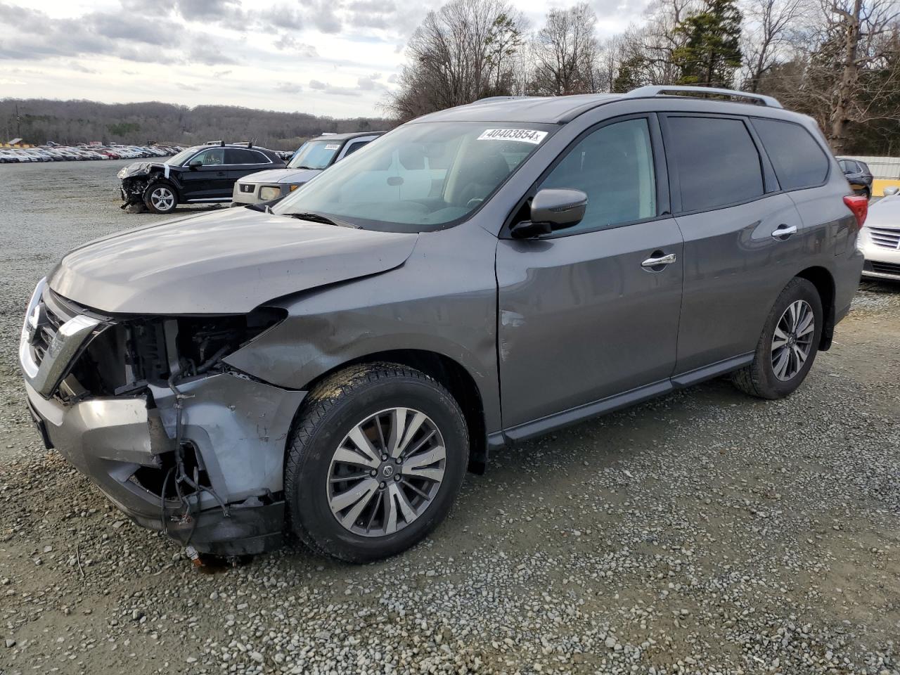 NISSAN PATHFINDER 2017 5n1dr2mn1hc666119