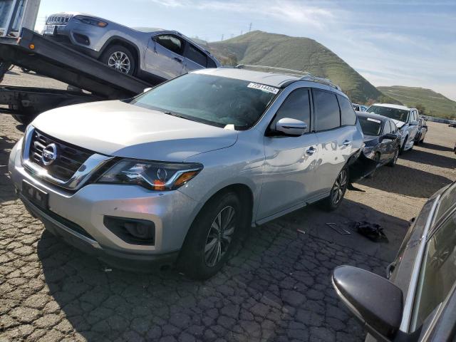 NISSAN PATHFINDER 2017 5n1dr2mn1hc672115