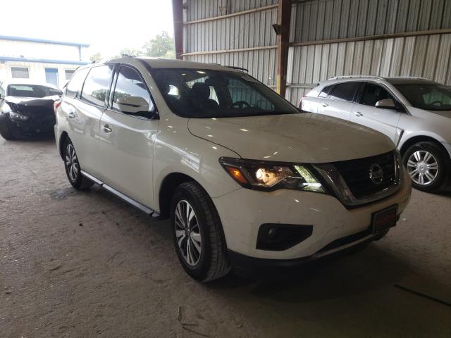 NISSAN PATHFINDER 2017 5n1dr2mn1hc678996