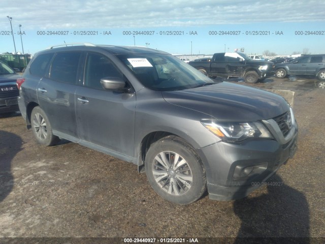 NISSAN PATHFINDER 2017 5n1dr2mn1hc913087