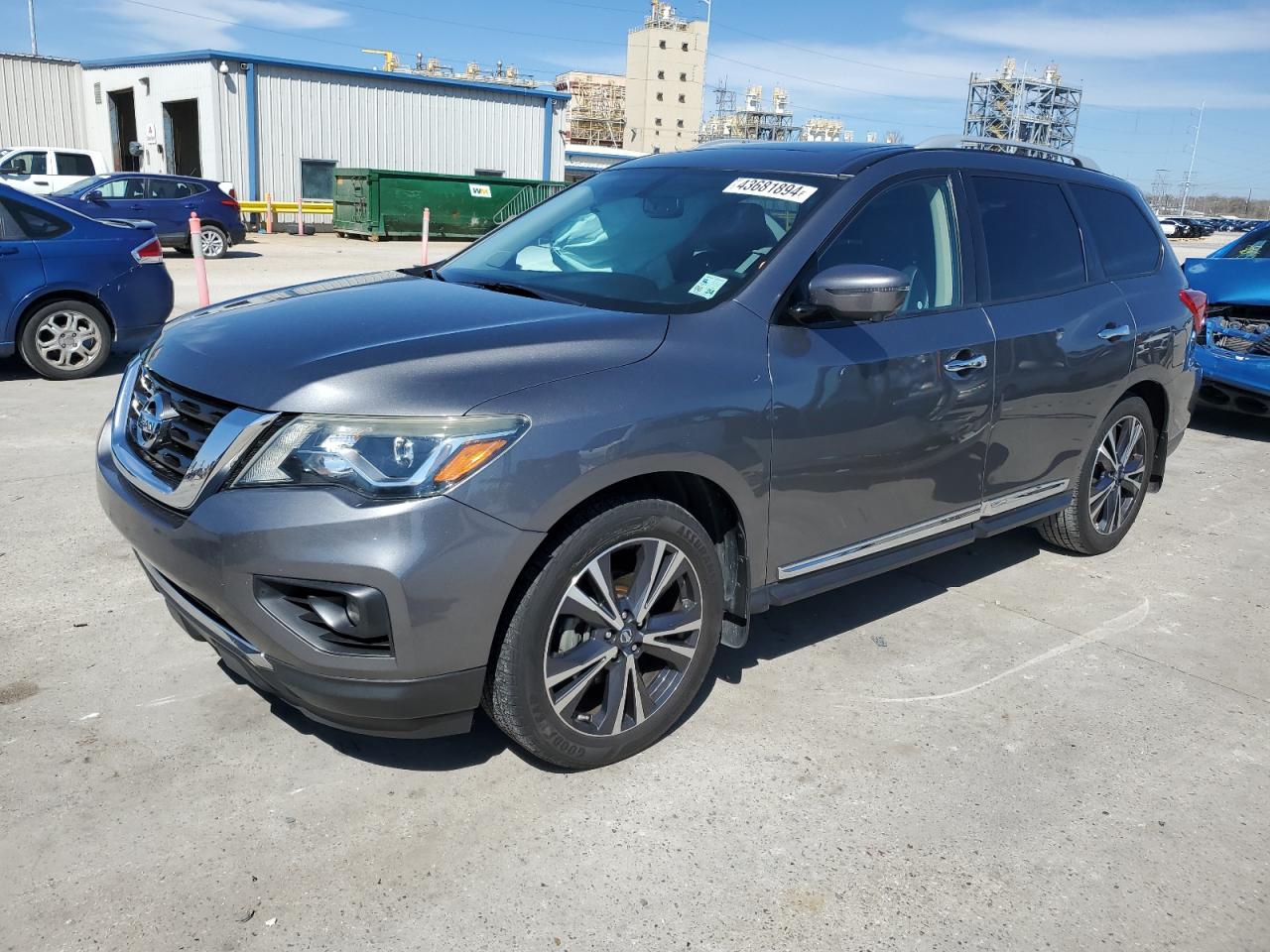 NISSAN PATHFINDER 2018 5n1dr2mn2jc606792