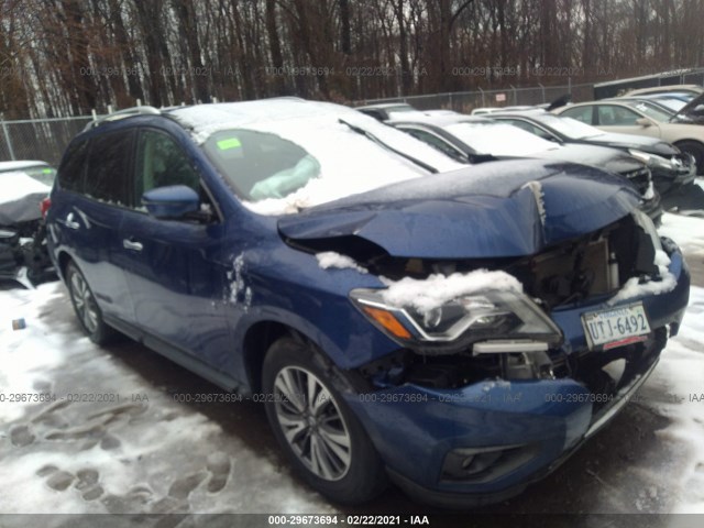 NISSAN PATHFINDER 2017 5n1dr2mn3hc646356