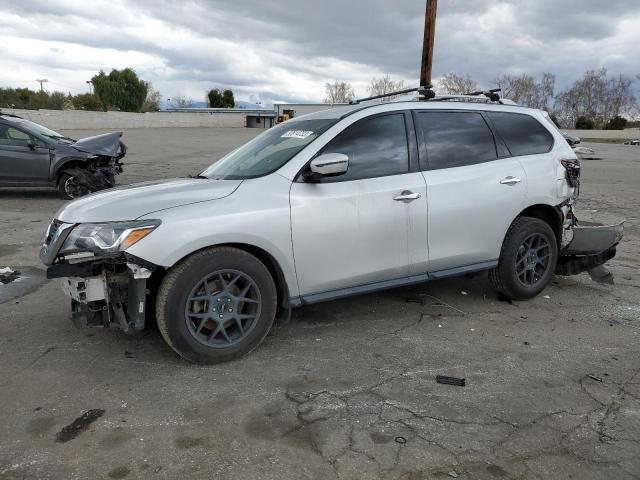 NISSAN PATHFINDER 2017 5n1dr2mn3hc649161