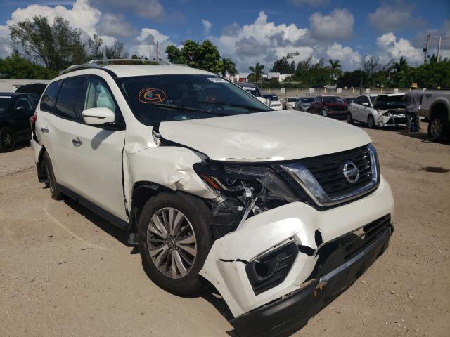 NISSAN PATHFINDER 2018 5n1dr2mn3jc617512