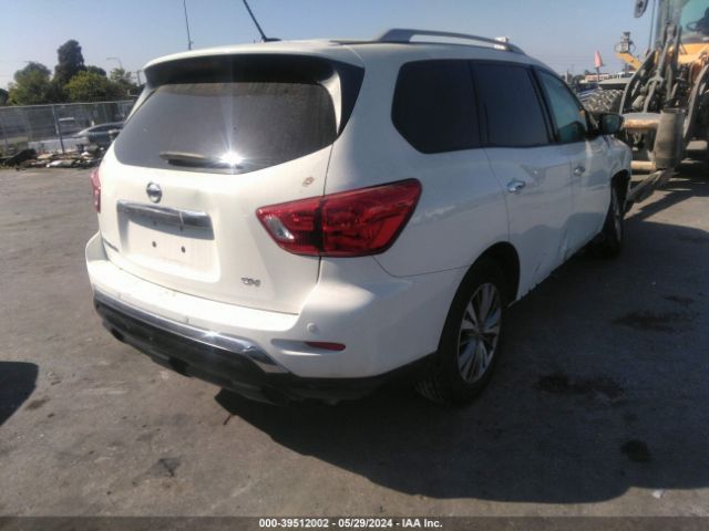 NISSAN PATHFINDER 2018 5n1dr2mn3jc637565