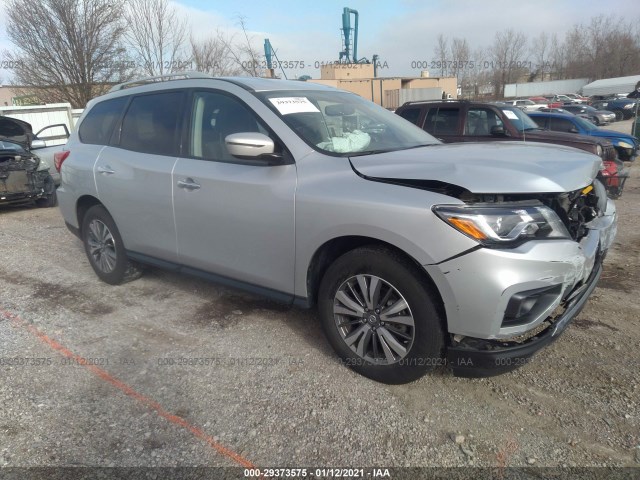 NISSAN PATHFINDER 2018 5n1dr2mn3jc673823