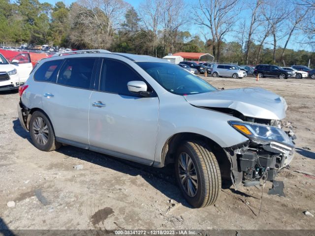 NISSAN PATHFINDER 2017 5n1dr2mn4hc624186