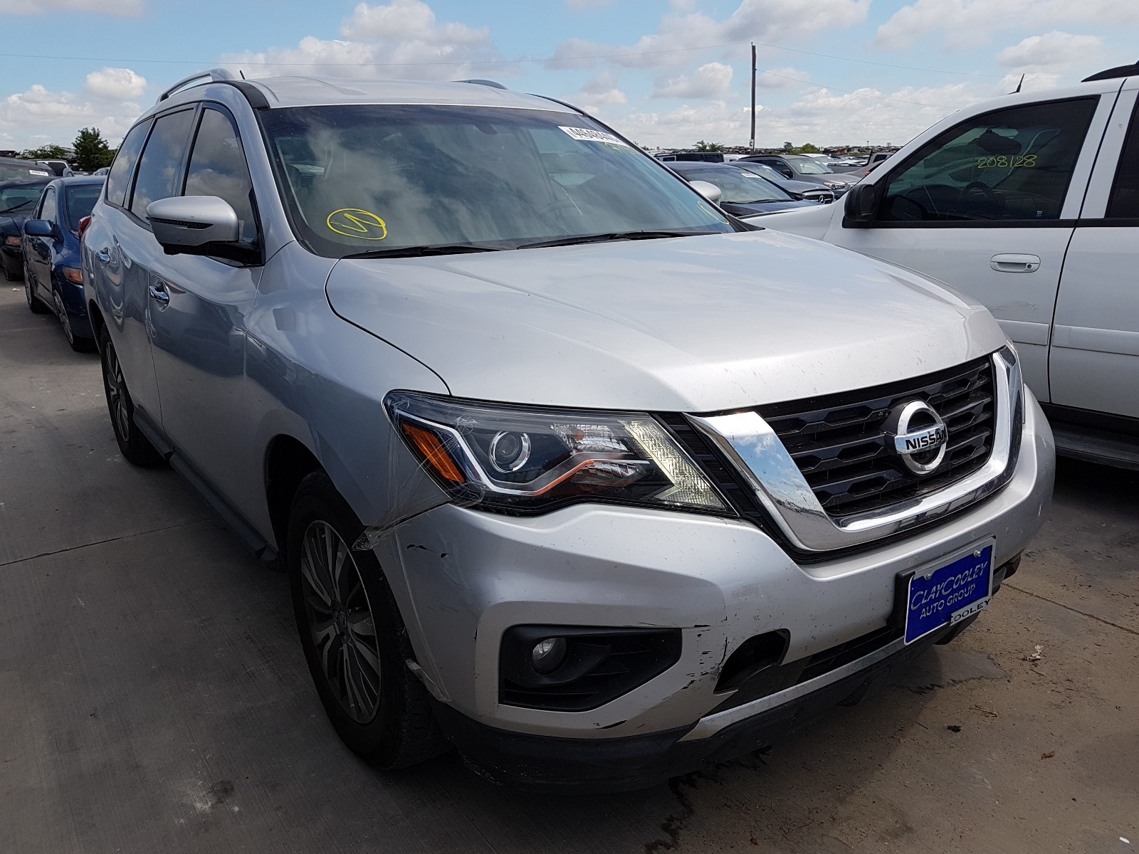 NISSAN PATHFINDER 2017 5n1dr2mn4hc625872