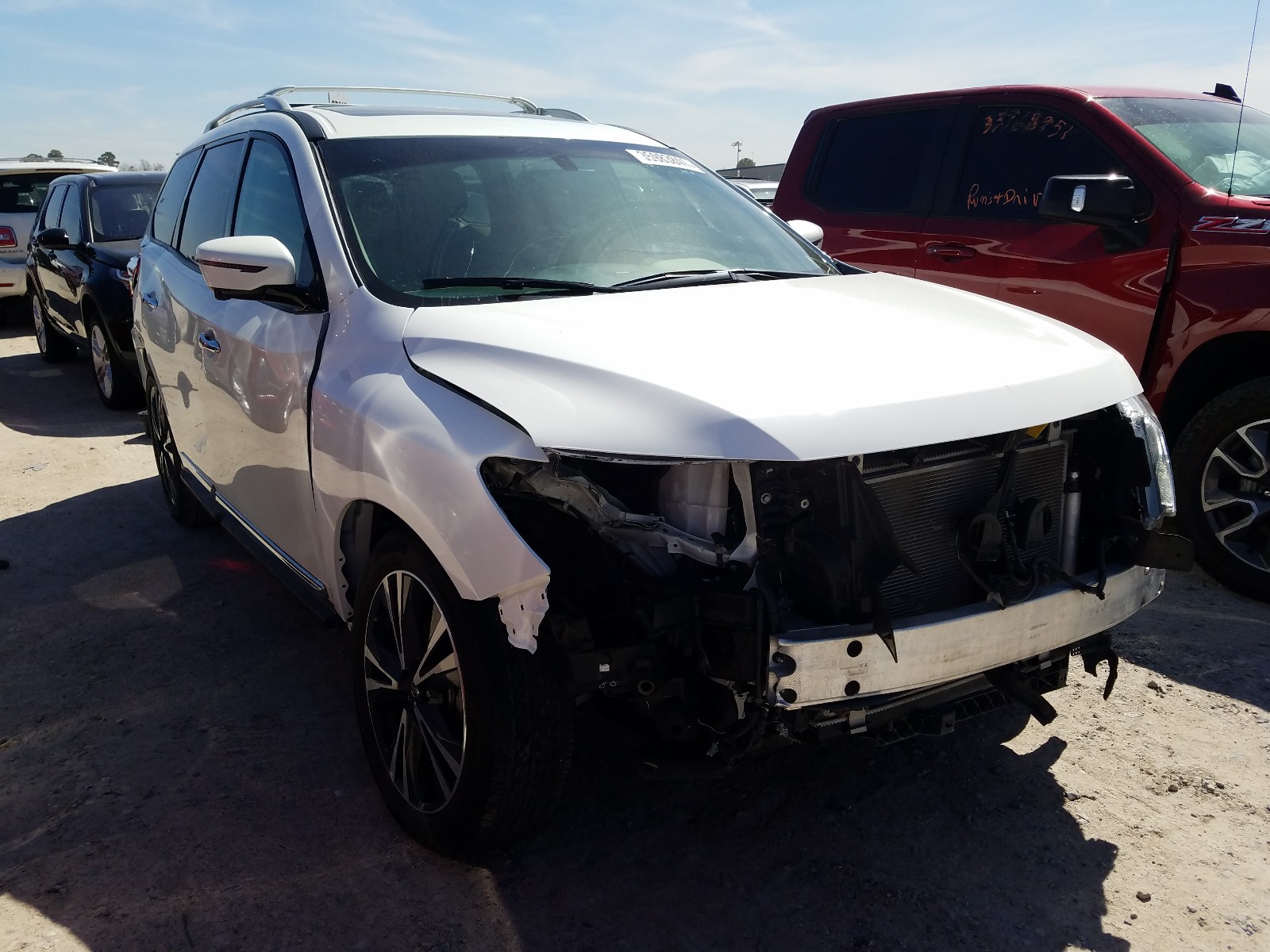 NISSAN PATHFINDER 2019 5n1dr2mn4kc650228