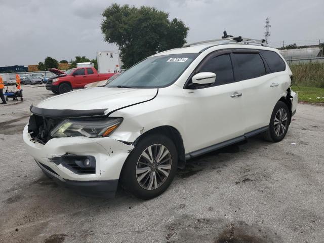 NISSAN PATHFINDER 2017 5n1dr2mn6hc668612