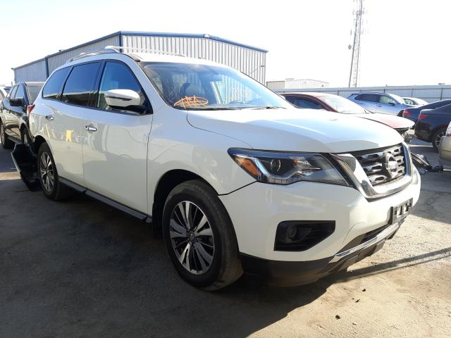 NISSAN PATHFINDER 2017 5n1dr2mn6hc680257