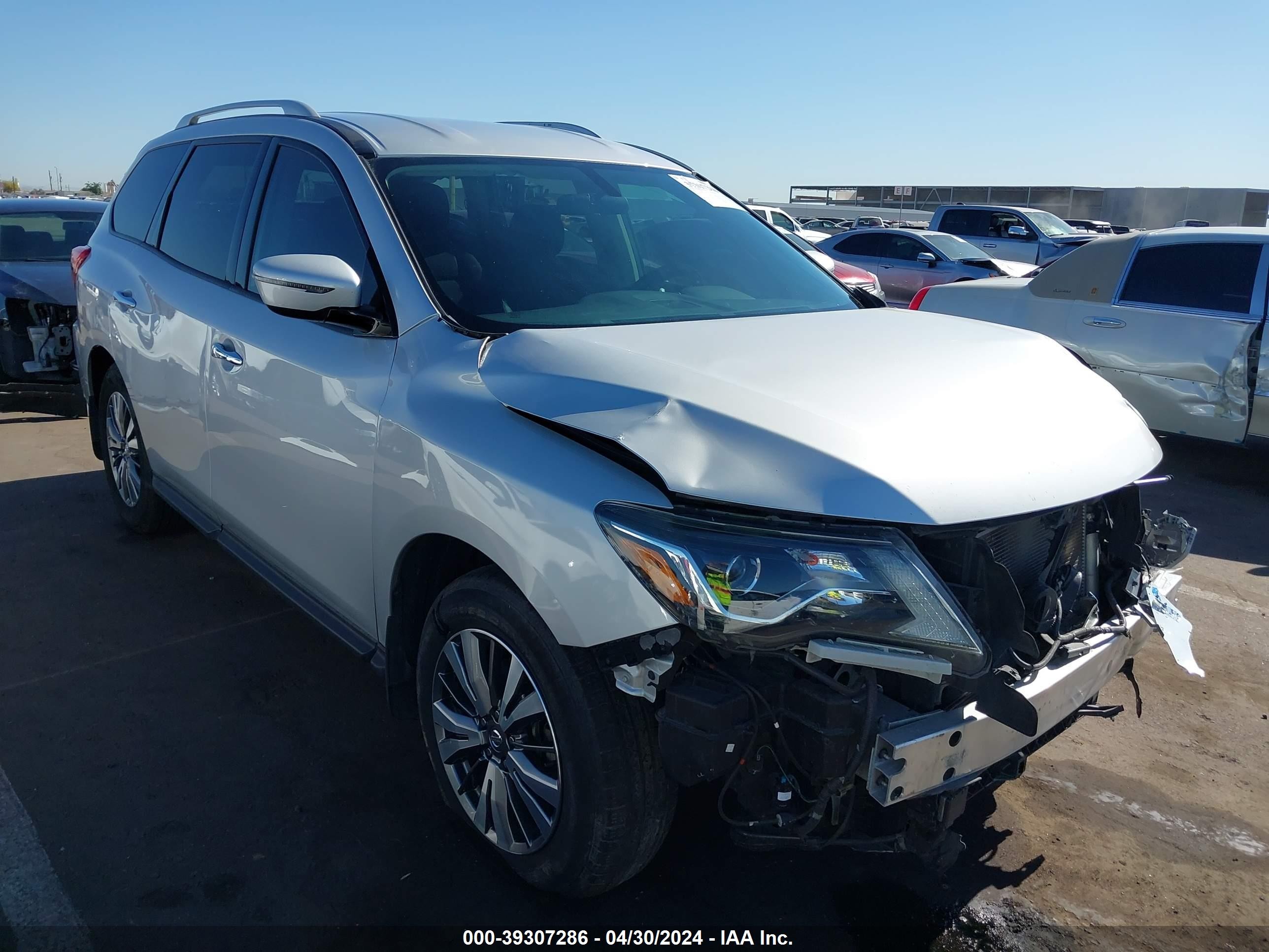 NISSAN PATHFINDER 2019 5n1dr2mn6kc651235