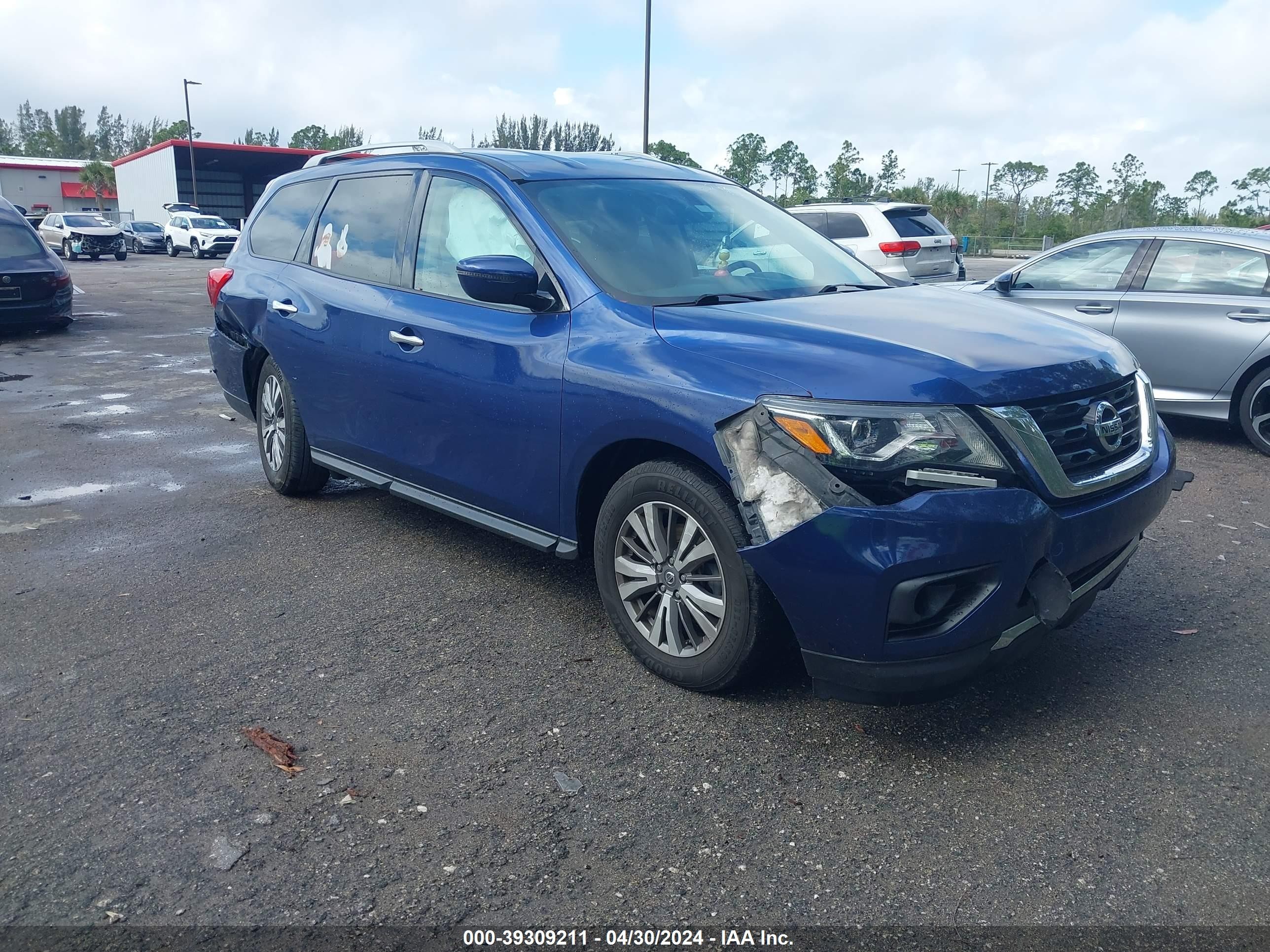 NISSAN PATHFINDER 2019 5n1dr2mn7kc619975