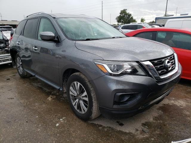 NISSAN PATHFINDER 2017 5n1dr2mn8hc610100