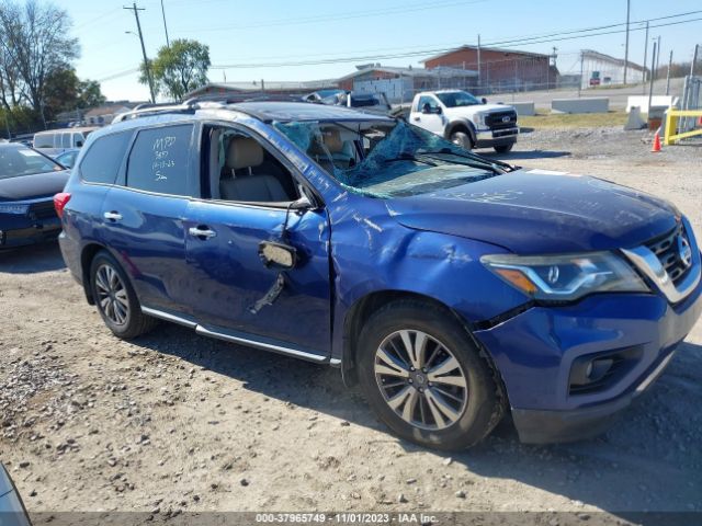 NISSAN PATHFINDER 2017 5n1dr2mn8hc613837