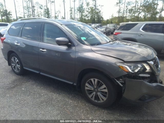 NISSAN PATHFINDER 2017 5n1dr2mn8hc621291