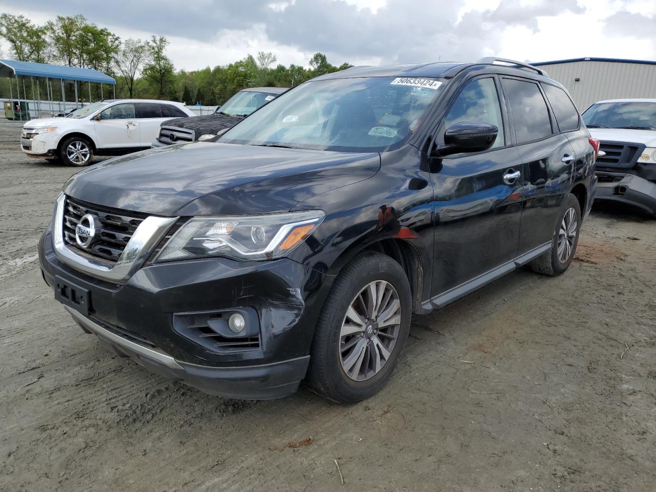 NISSAN PATHFINDER 2017 5n1dr2mn8hc670085