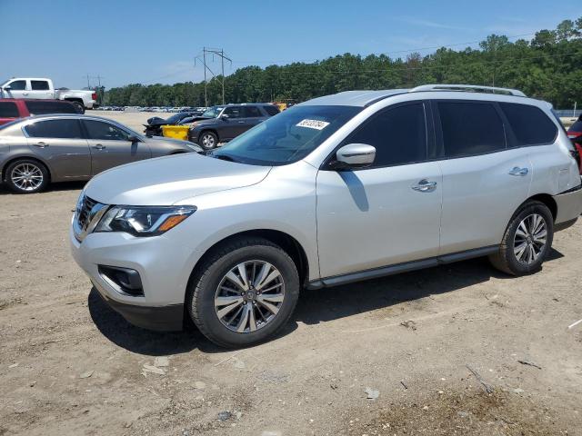 NISSAN PATHFINDER 2017 5n1dr2mn8hc673911