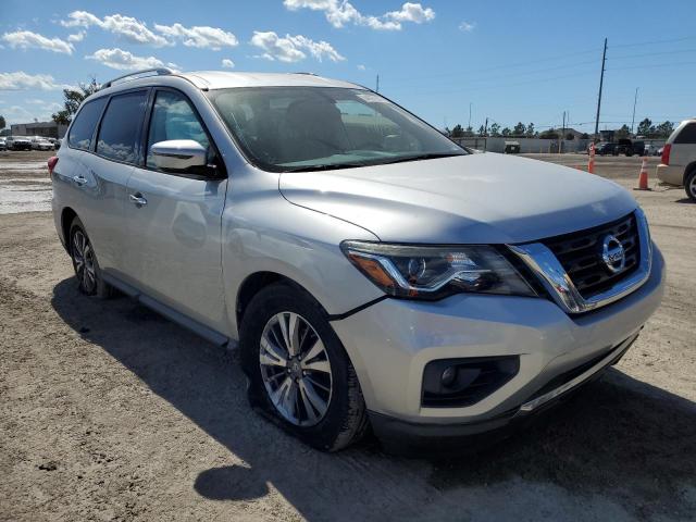 NISSAN PATHFINDER 2017 5n1dr2mn8hc678669