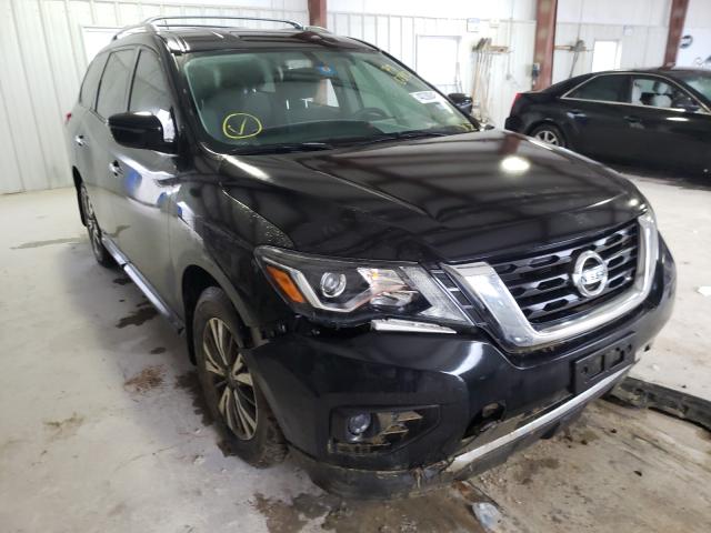 NISSAN PATHFINDER 2018 5n1dr2mn8jc602312