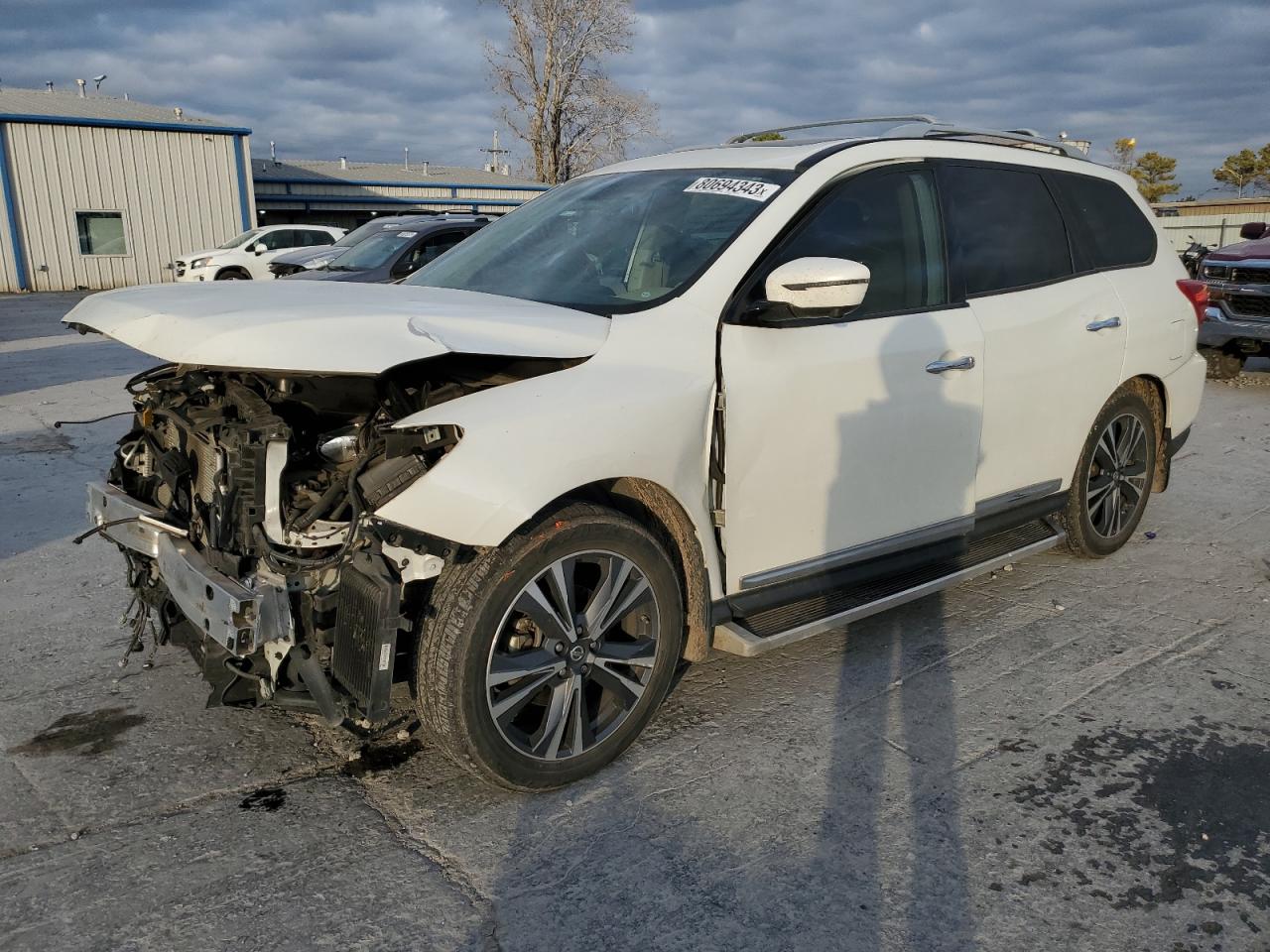 NISSAN PATHFINDER 2019 5n1dr2mn8kc583651