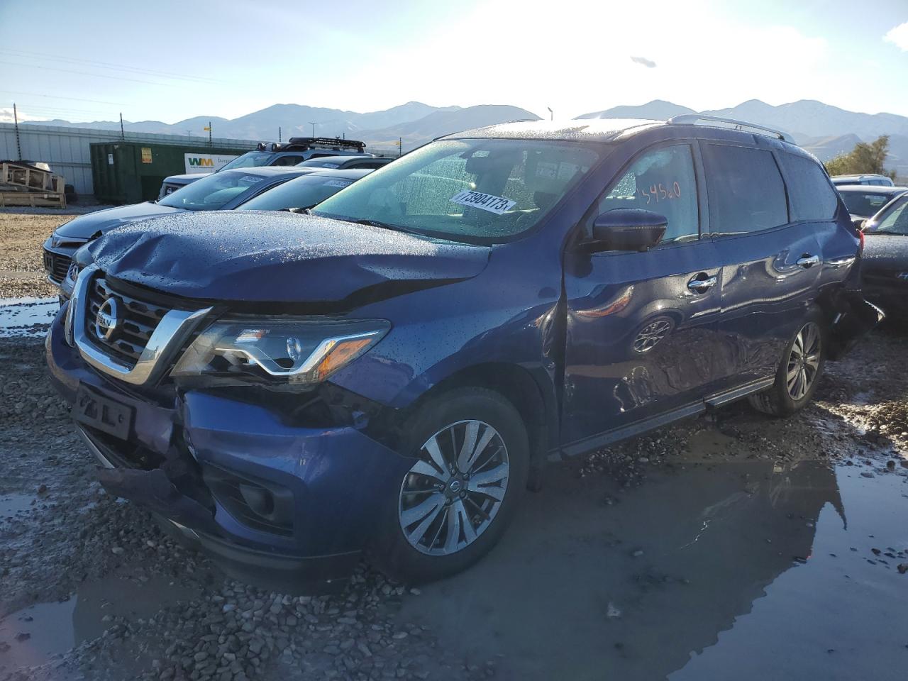 NISSAN PATHFINDER 2017 5n1dr2mn9hc619310