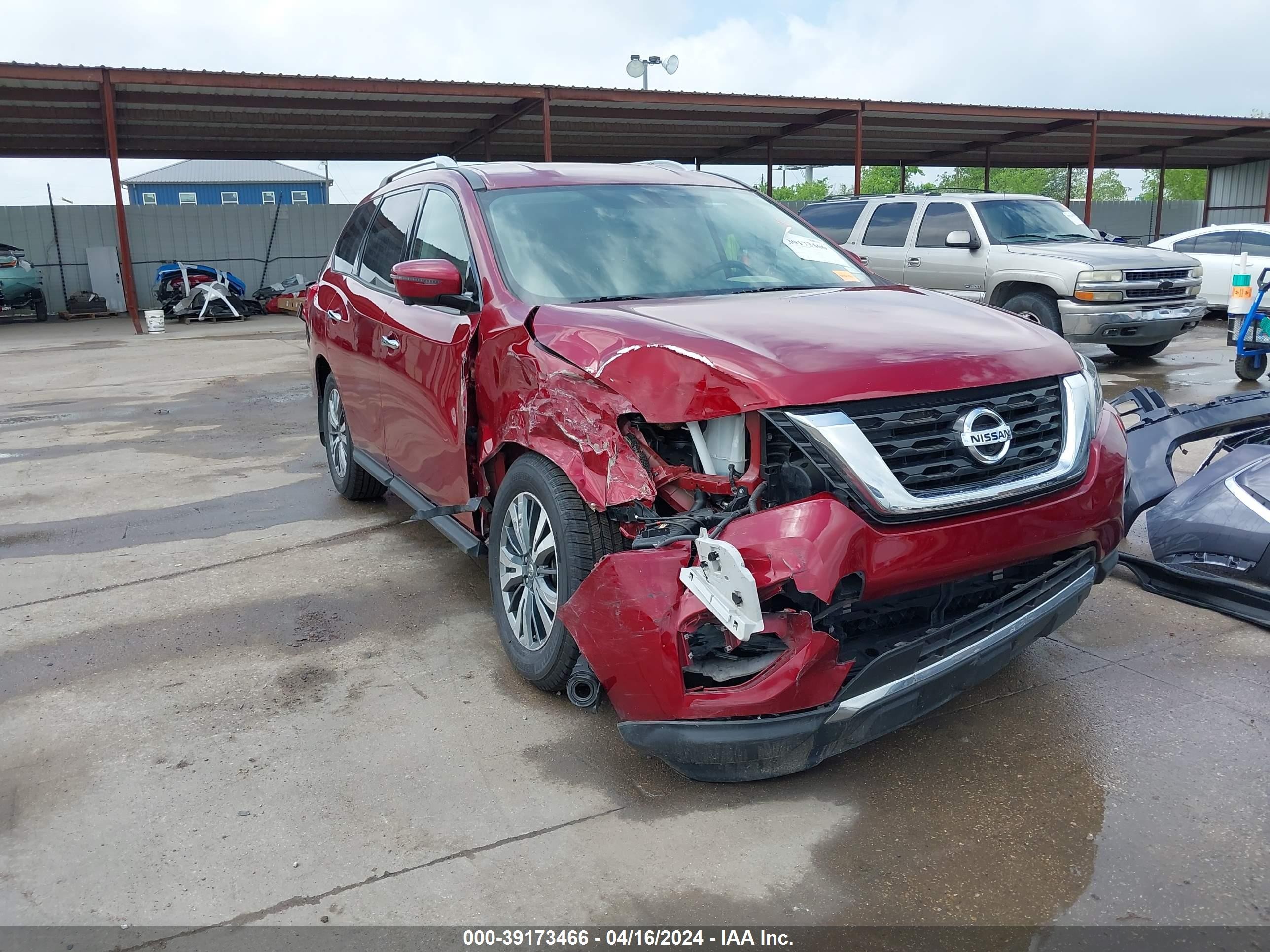 NISSAN PATHFINDER 2018 5n1dr2mn9jc660624