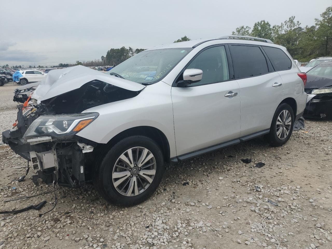 NISSAN PATHFINDER 2019 5n1dr2mn9kc611120