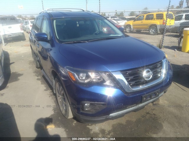 NISSAN PATHFINDER 2017 5n1dr2mnxhc618960