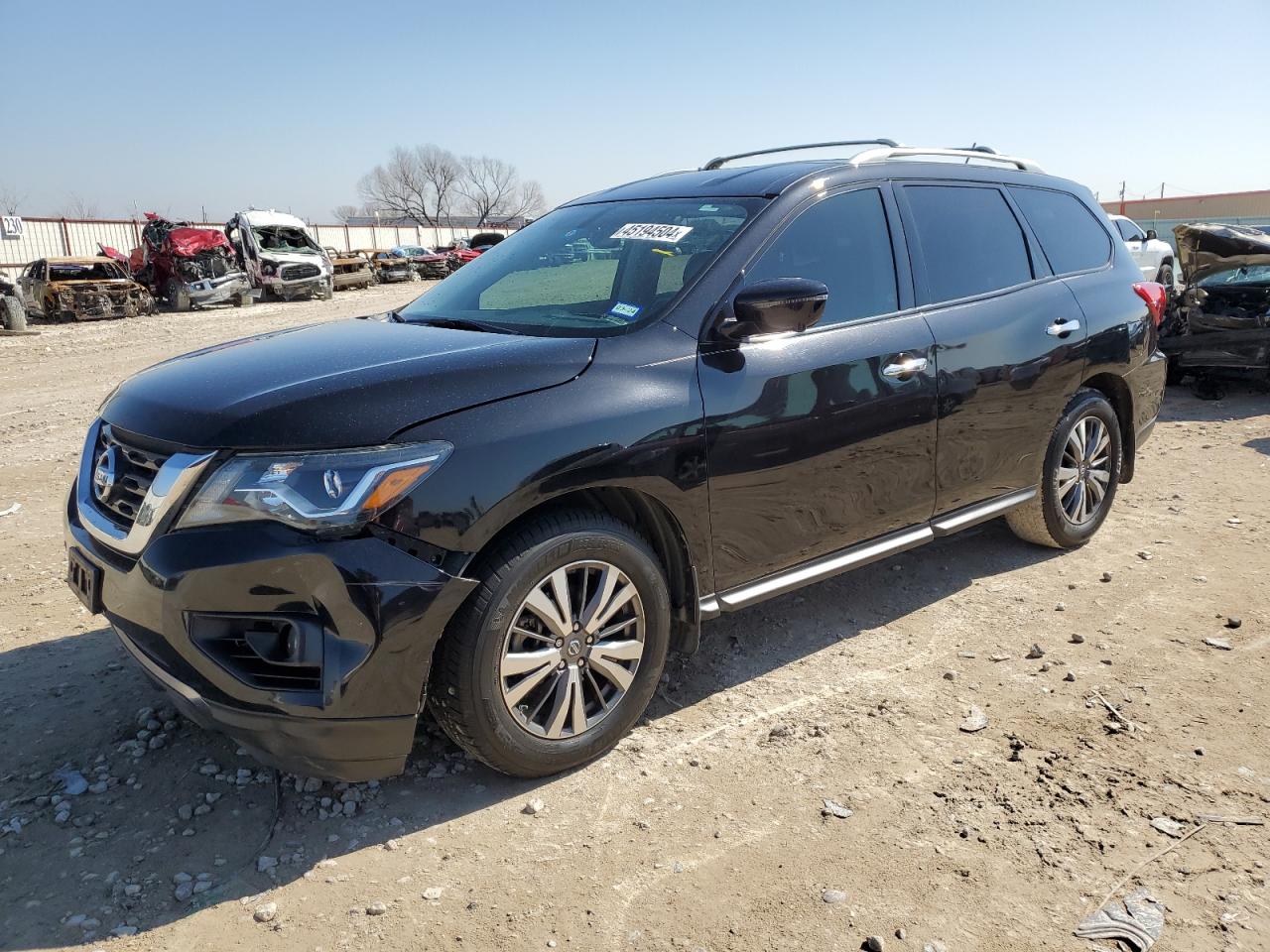 NISSAN PATHFINDER 2017 5n1dr2mnxhc620482