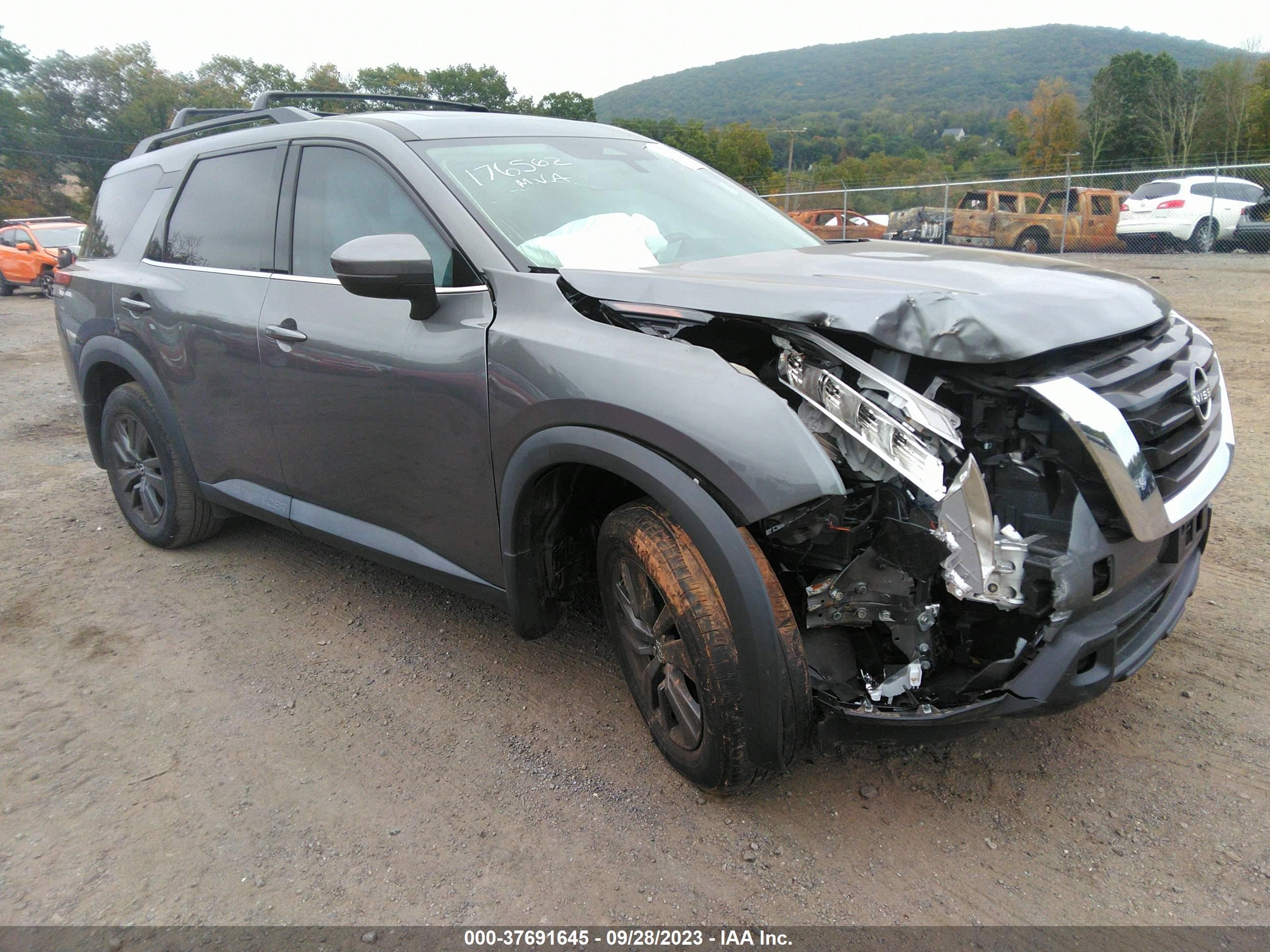 NISSAN PATHFINDER 2022 5n1dr3bd3nc218010