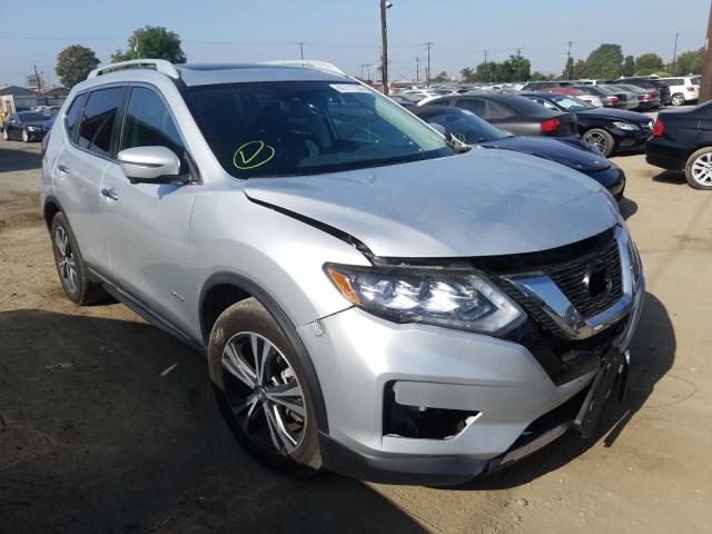 NISSAN ROGUE SV H 2018 5n1et2mt2jc843304