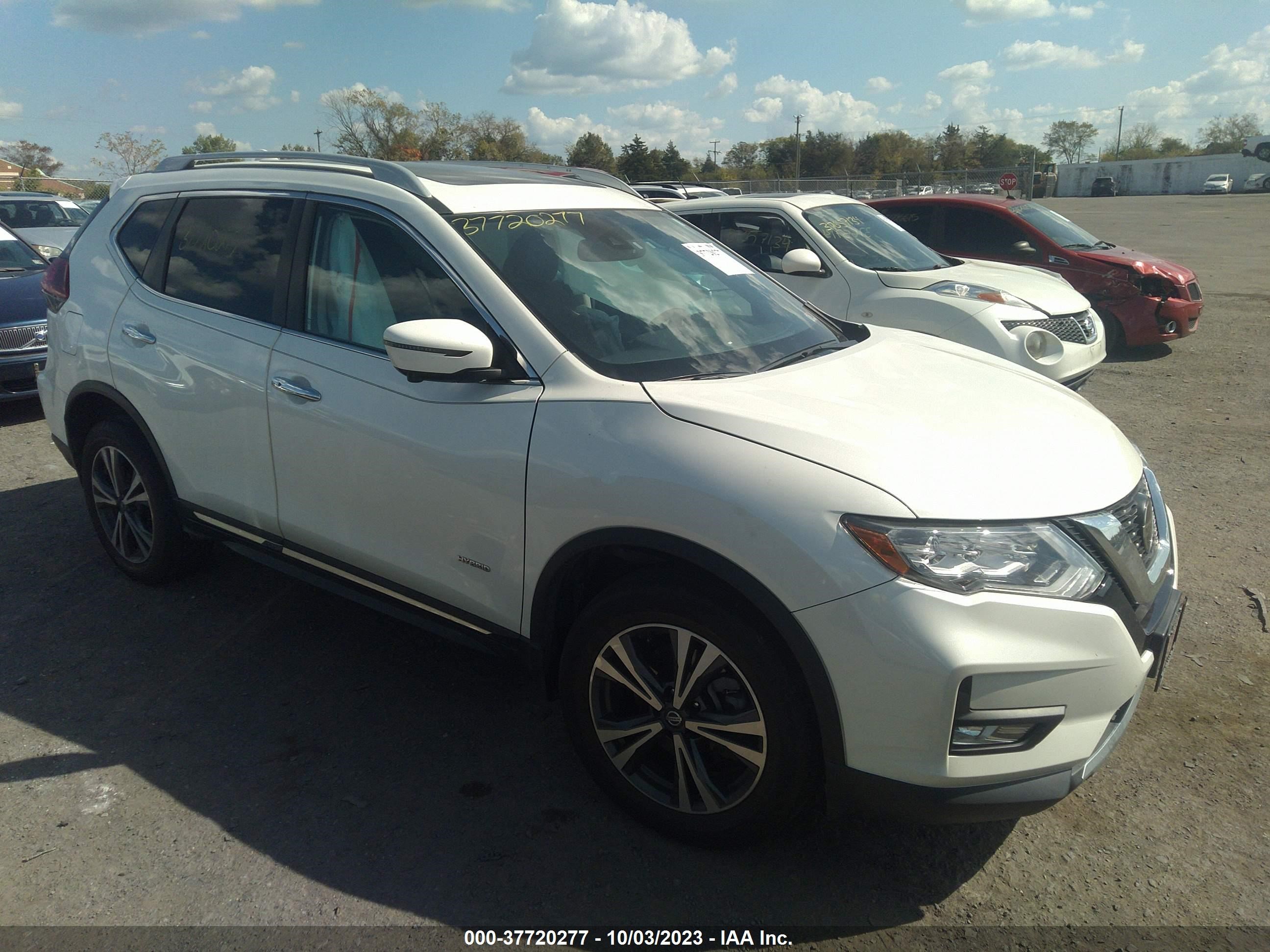 NISSAN ROGUE 2018 5n1et2mv3jc846536