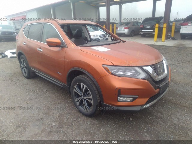 NISSAN ROGUE 2017 5n1et2mv4hc798328