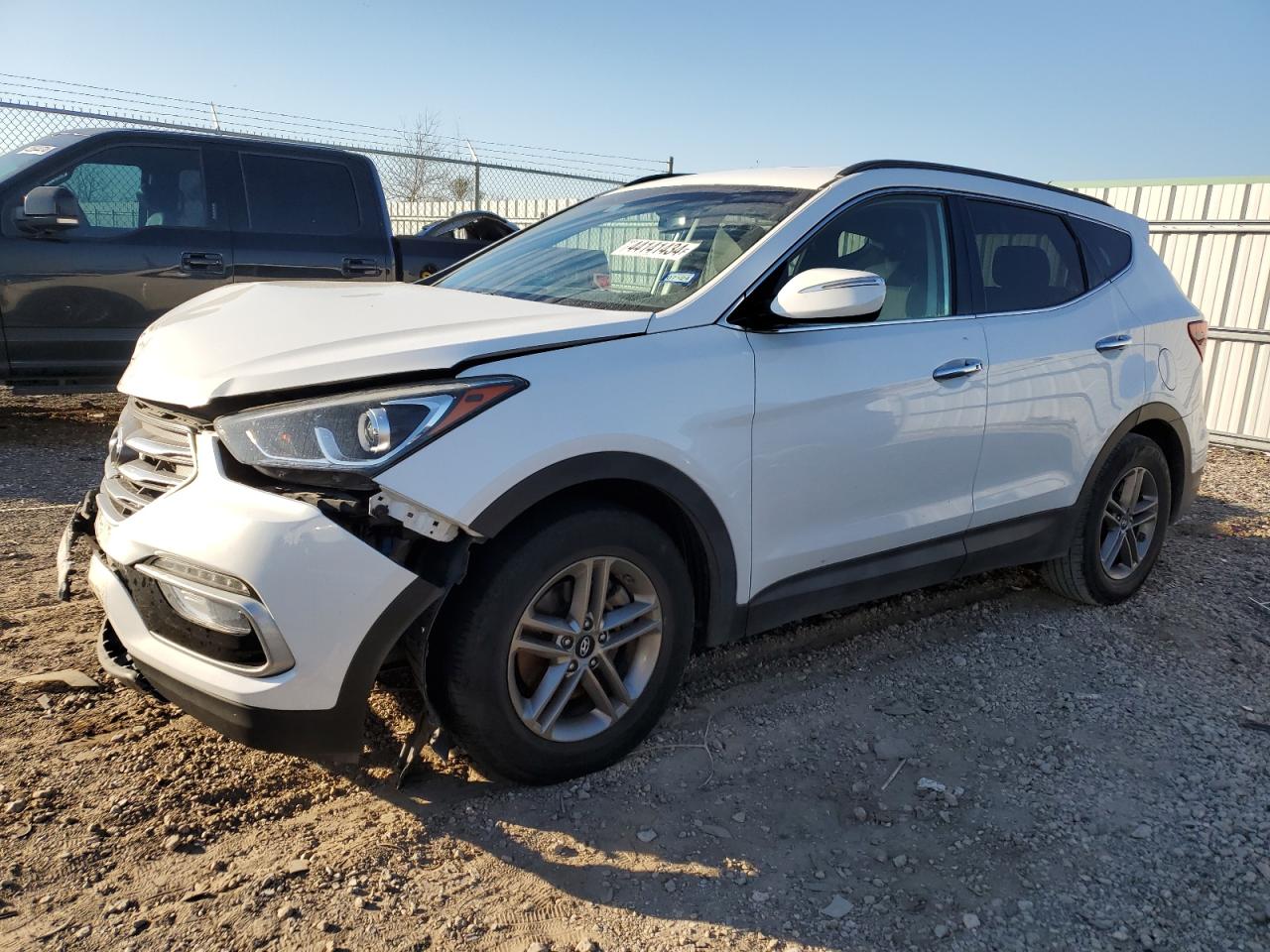 HYUNDAI SANTA FE 2018 5nmzu3lb4jh097294