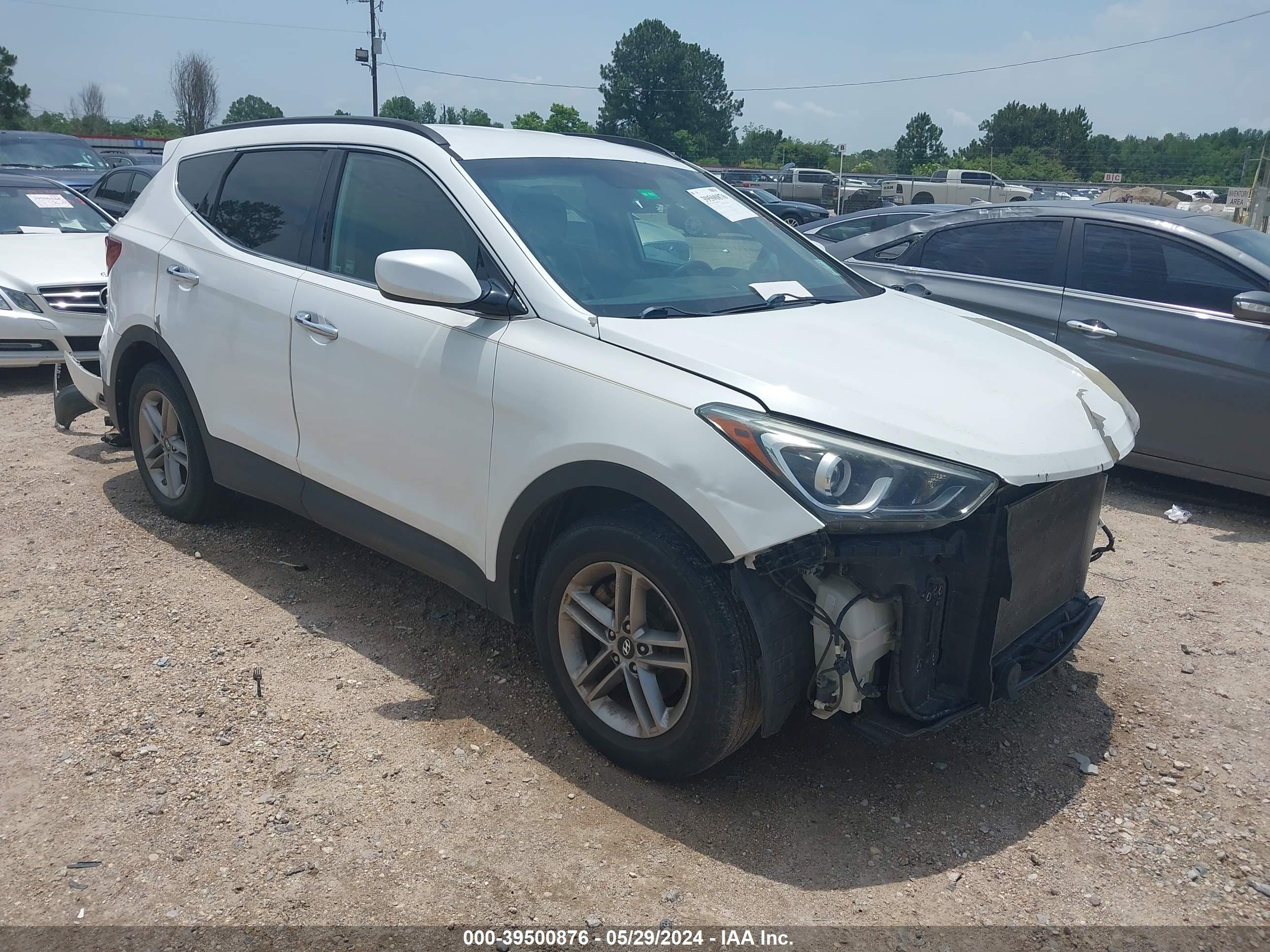 HYUNDAI SANTA FE 2017 5nmzu3lb5hh025319