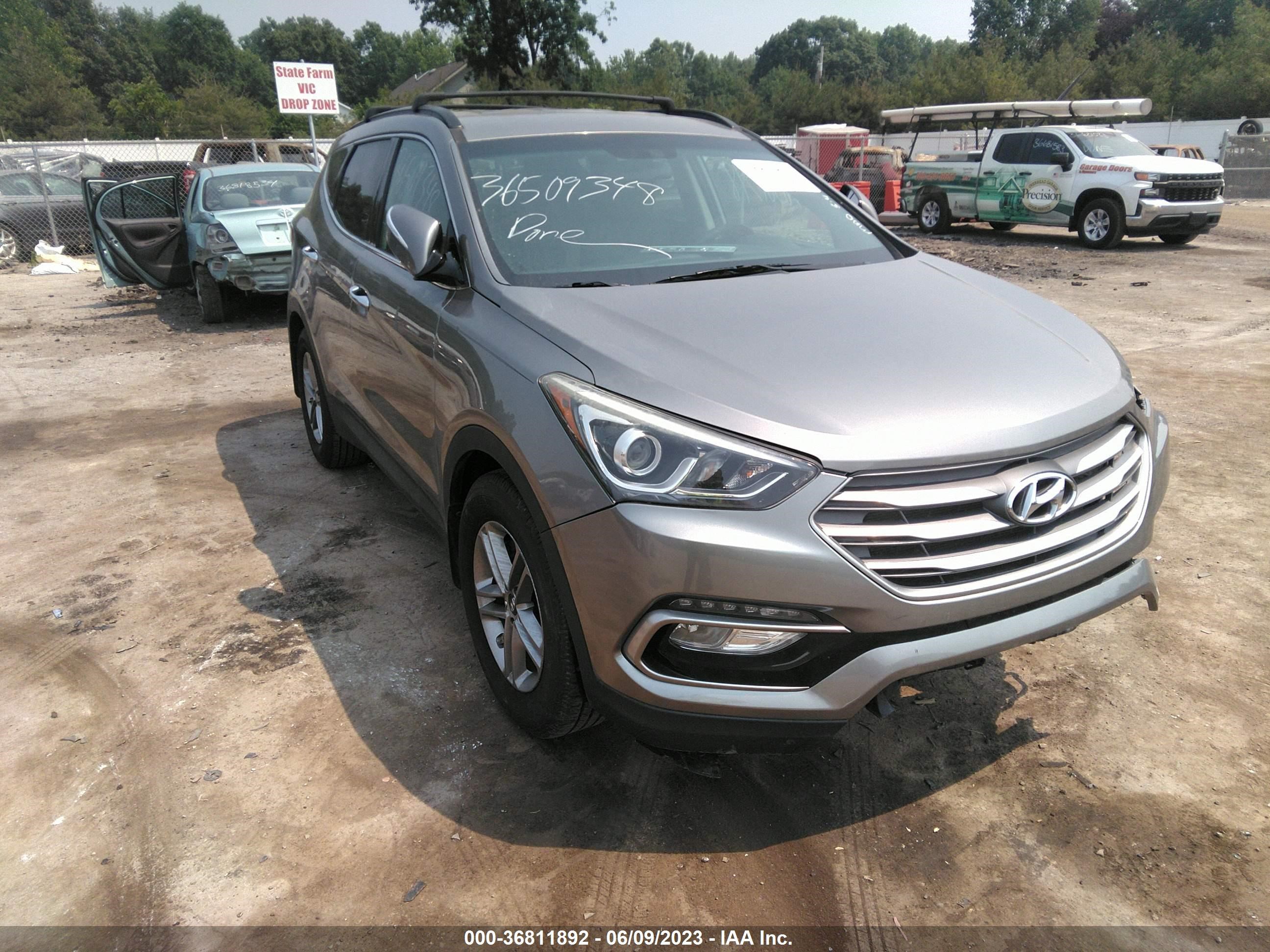 HYUNDAI SANTA FE 2018 5nmzu3lb5jh074901