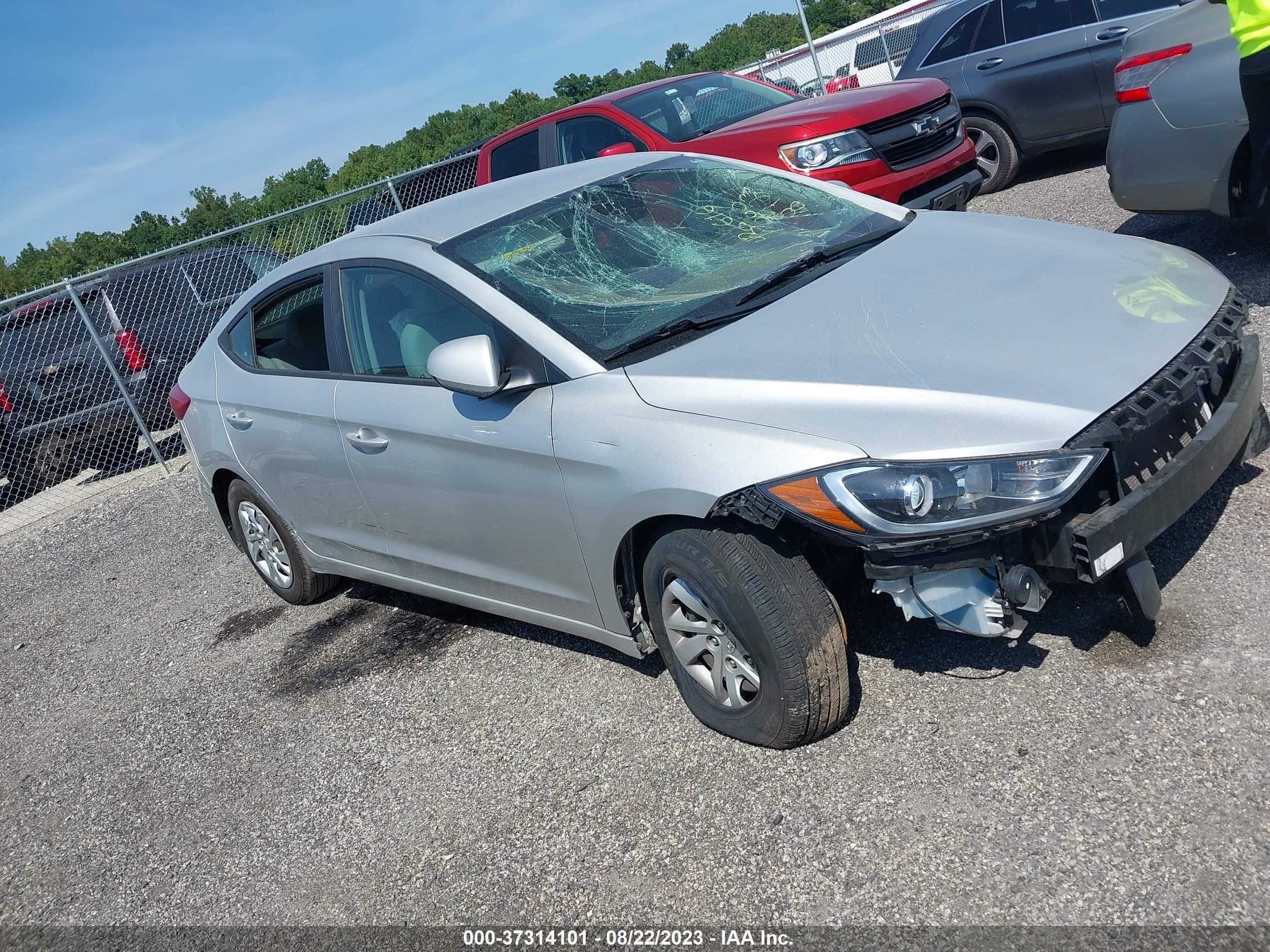 HYUNDAI ELANTRA 2017 5npd74lf0hh090561