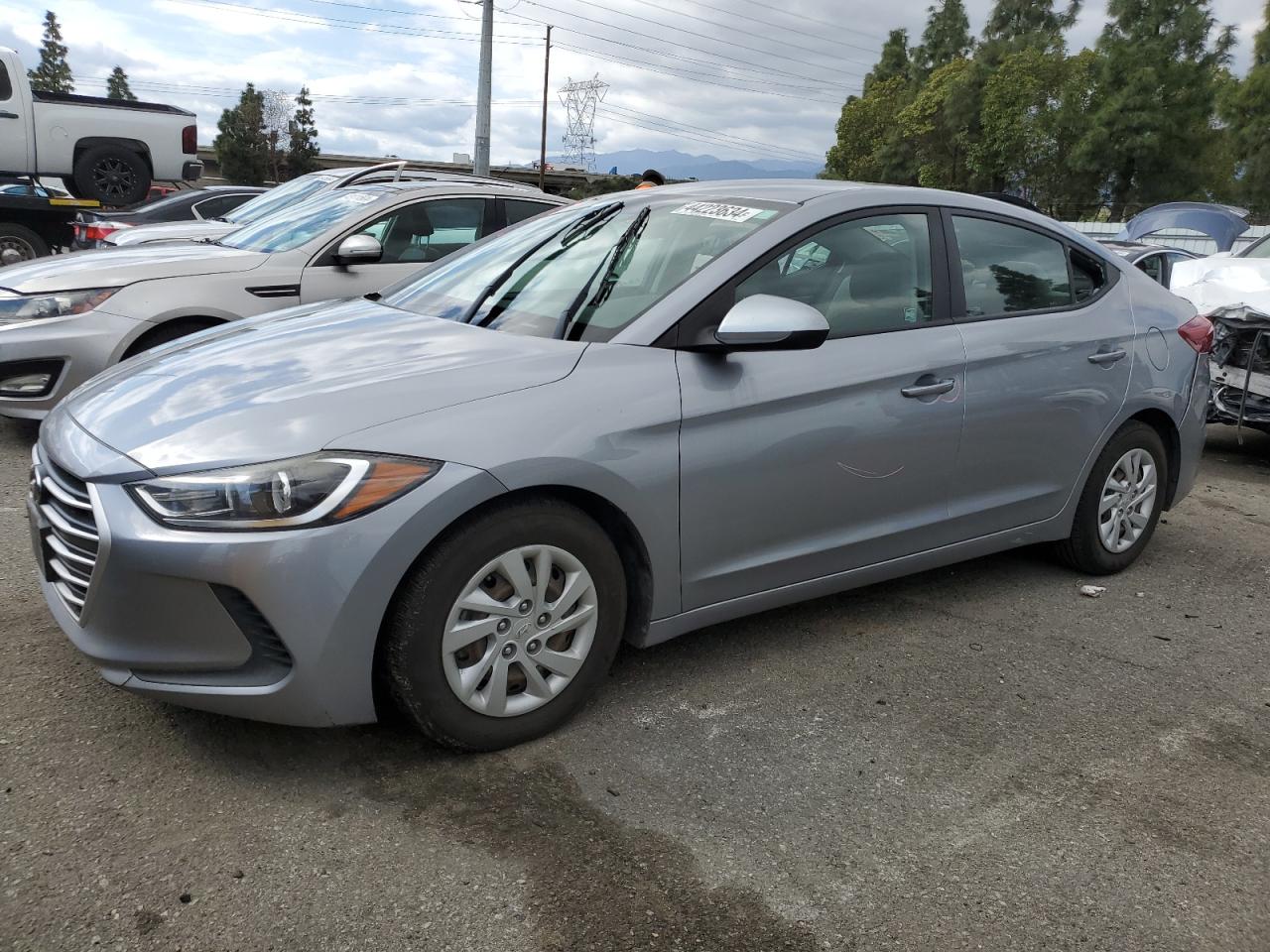 HYUNDAI ELANTRA 2017 5npd74lf0hh203084