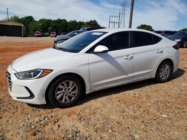 HYUNDAI ELANTRA SE 2018 5npd74lf0jh340449