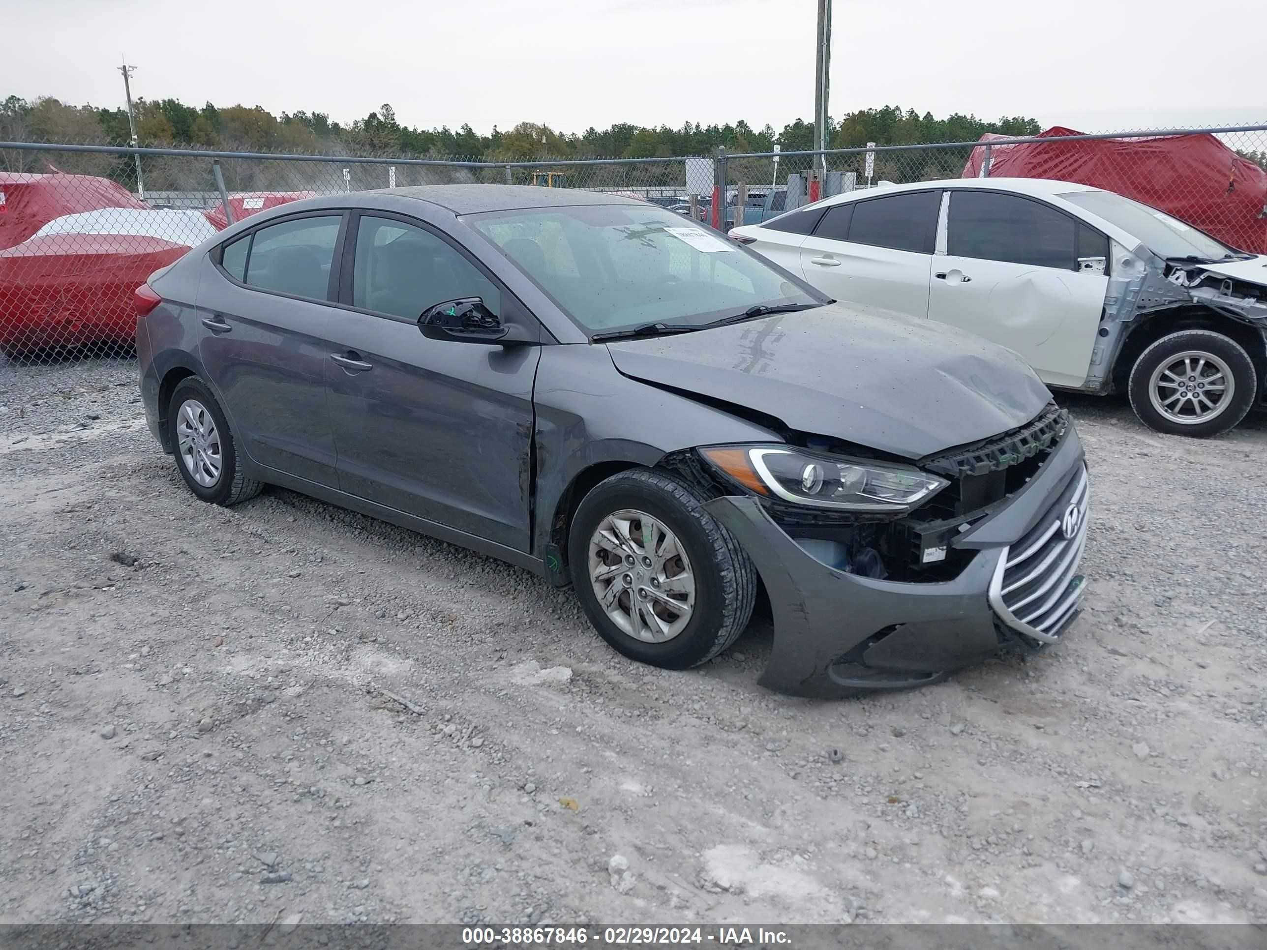 HYUNDAI ELANTRA 2018 5npd74lf0jh348700