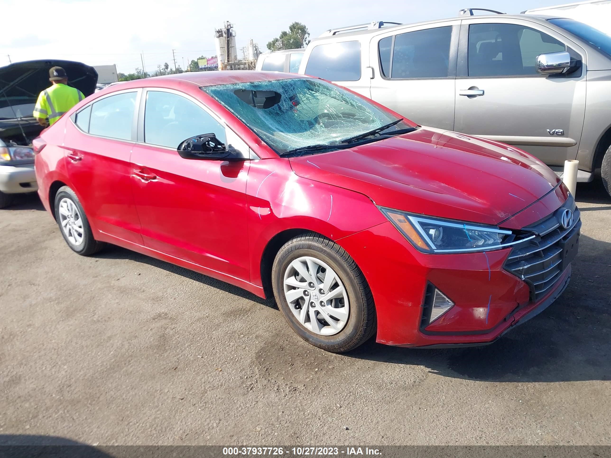 HYUNDAI ELANTRA 2019 5npd74lf0kh412381